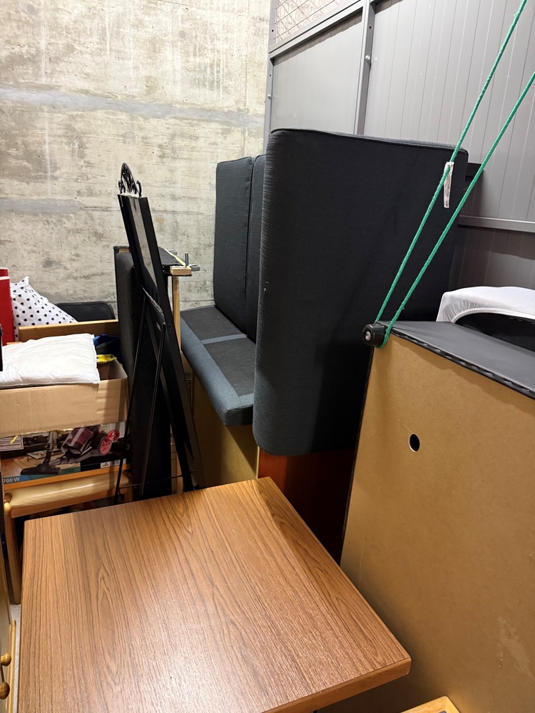 Zebrabox Zürich Storage Unit auction IB-5401