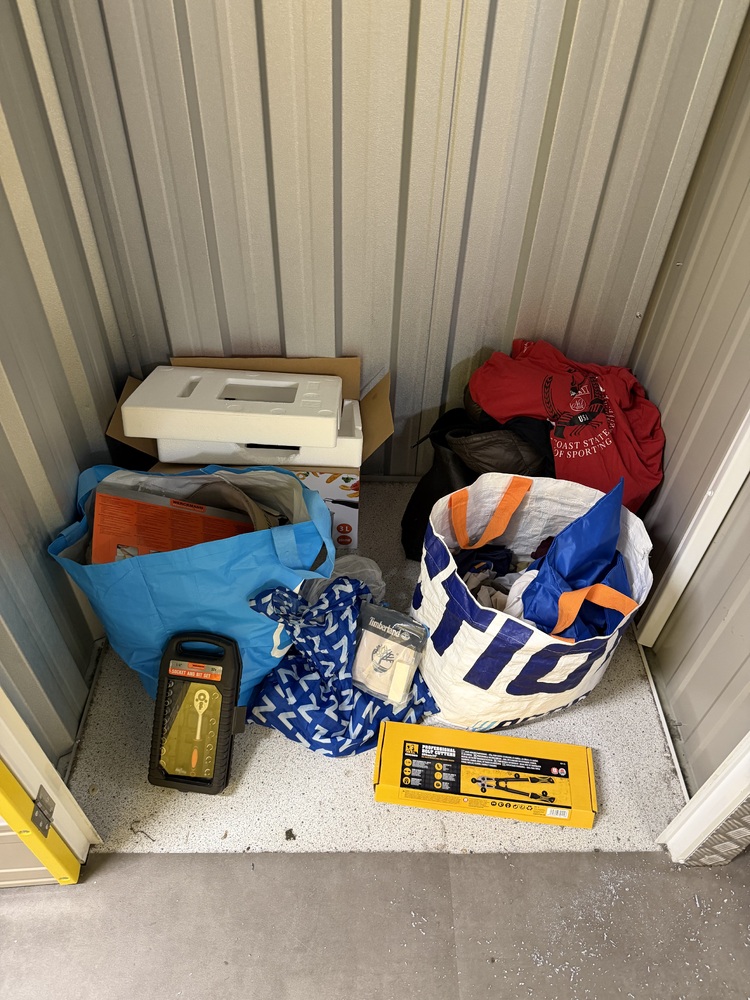 Amsterdam West Storage Unit auction IB-2563