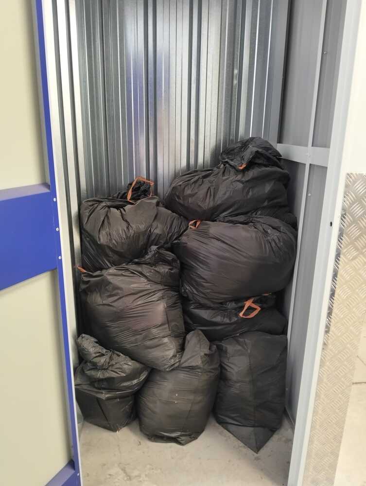 OhMyBox: Carabanchel Storage auction IB-4255
