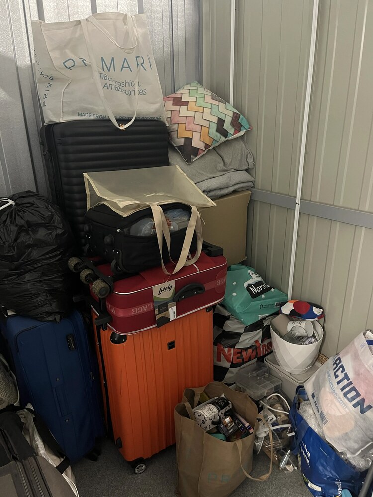 Alfragide Storage auction IB-2402